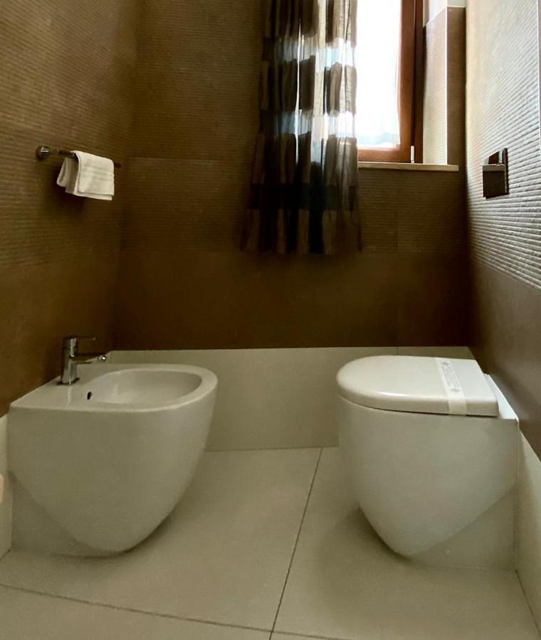 Iamartino Quality Rooms Termoli Ngoại thất bức ảnh
